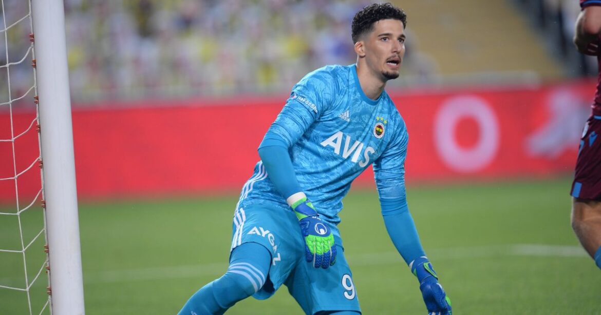 Spurs could leave needy club in lurch with raid on highly-rated €20m star