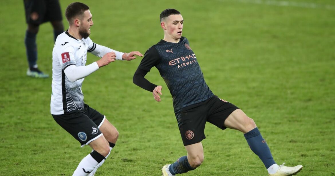 Guardiola quizzed on Man City feat; reveals ‘dangerous’ Swansea feeling