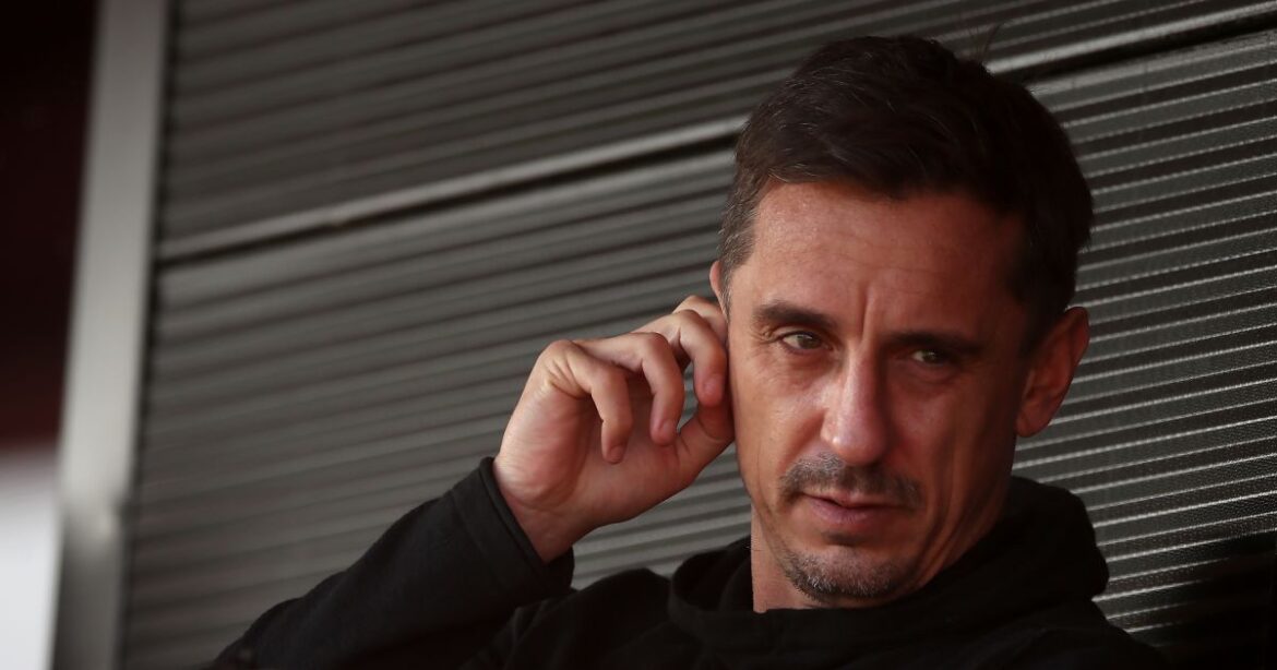 Neville spots Man Utd ‘warning sign’ after revealing why points will be dropped in ‘big month’