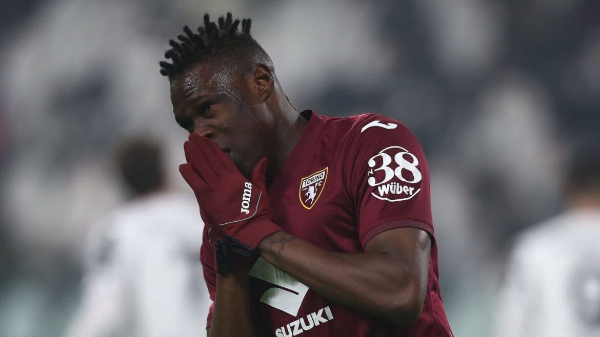 Euro Paper Talk: Julian Ward plots shock Liverpool raid for West Ham flop to fill Firmino shoes; Tottenham find new right-back signing