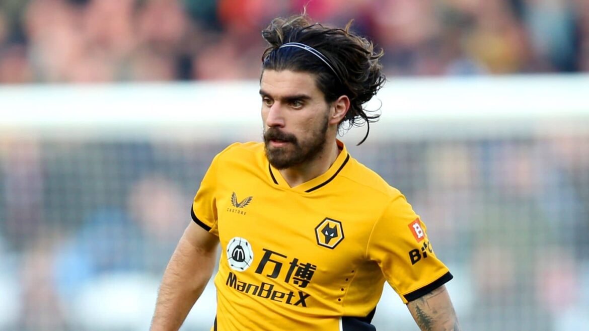 Arsenal chiefs complete dossiers on five stars to replace regular starter – report