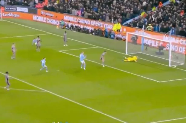 Gary Neville thinks Haaland ‘looks like a lump of a centre half’ after missing sitter