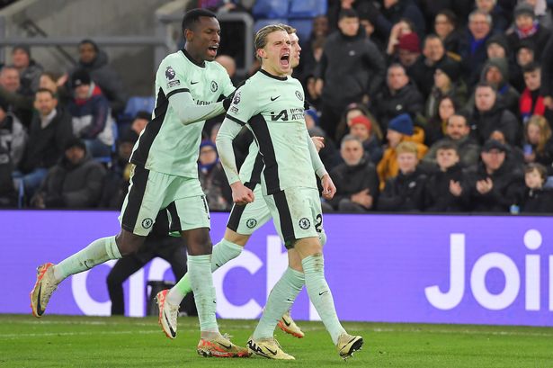 Three things Mauricio Pochettino got right and one wrong as Chelsea dig deep at Palace