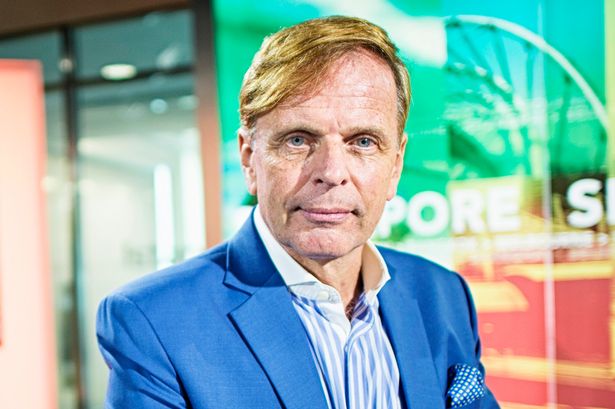 Billionaire who wanted to buy Manchester United issued with arrest warrant
