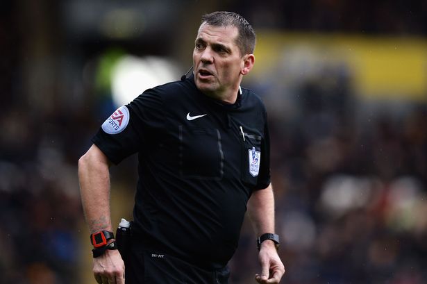 Ex-Premier League referee Phil Dowd bravely opens up on ‘difficult’ health battle