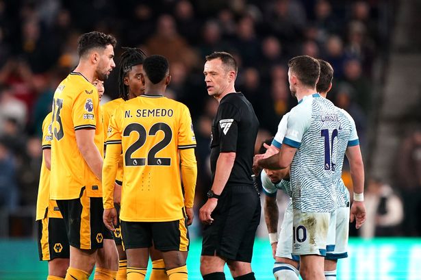 Stuart Attwell at centre of more VAR controversy days after Nottingham Forest complaints