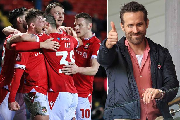 Ryan Reynolds and Rob McElhenney told by cheeky Wrexham star ‘fire up jet for Vegas’