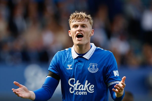 Man Utd make ‘final’ Jarrad Branthwaite transfer bid and eye Liverpool target as alternative