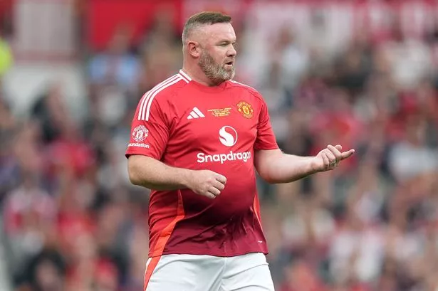 Wayne Rooney ‘walks straight into current Man Utd team’ at 38 after wonder goal