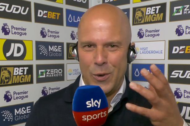 Arne Slot sends message to Liverpool’s Premier League rivals after going top
