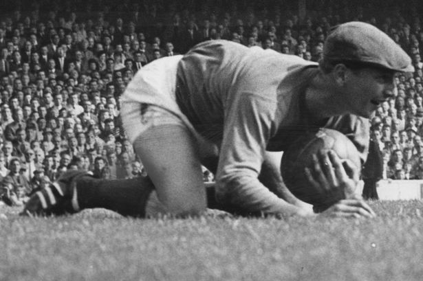 Manchester United’s youngest ever player David Gaskell dies aged 84 as club pay tribute