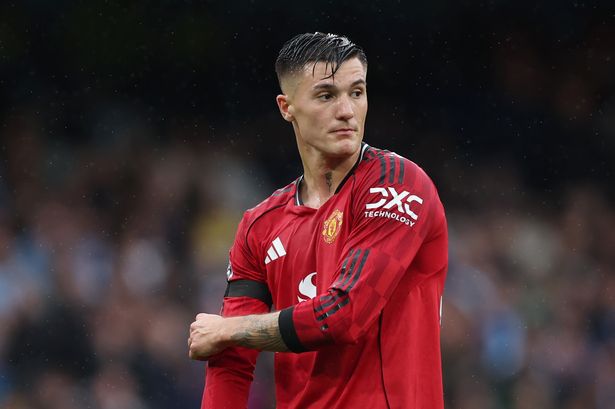 Benjamin Sesko told to storm off training ground as Man Utd frustrations rise up