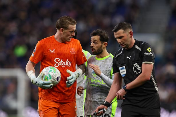 England suffer World Cup false start as injury setback forces officials to miss first game